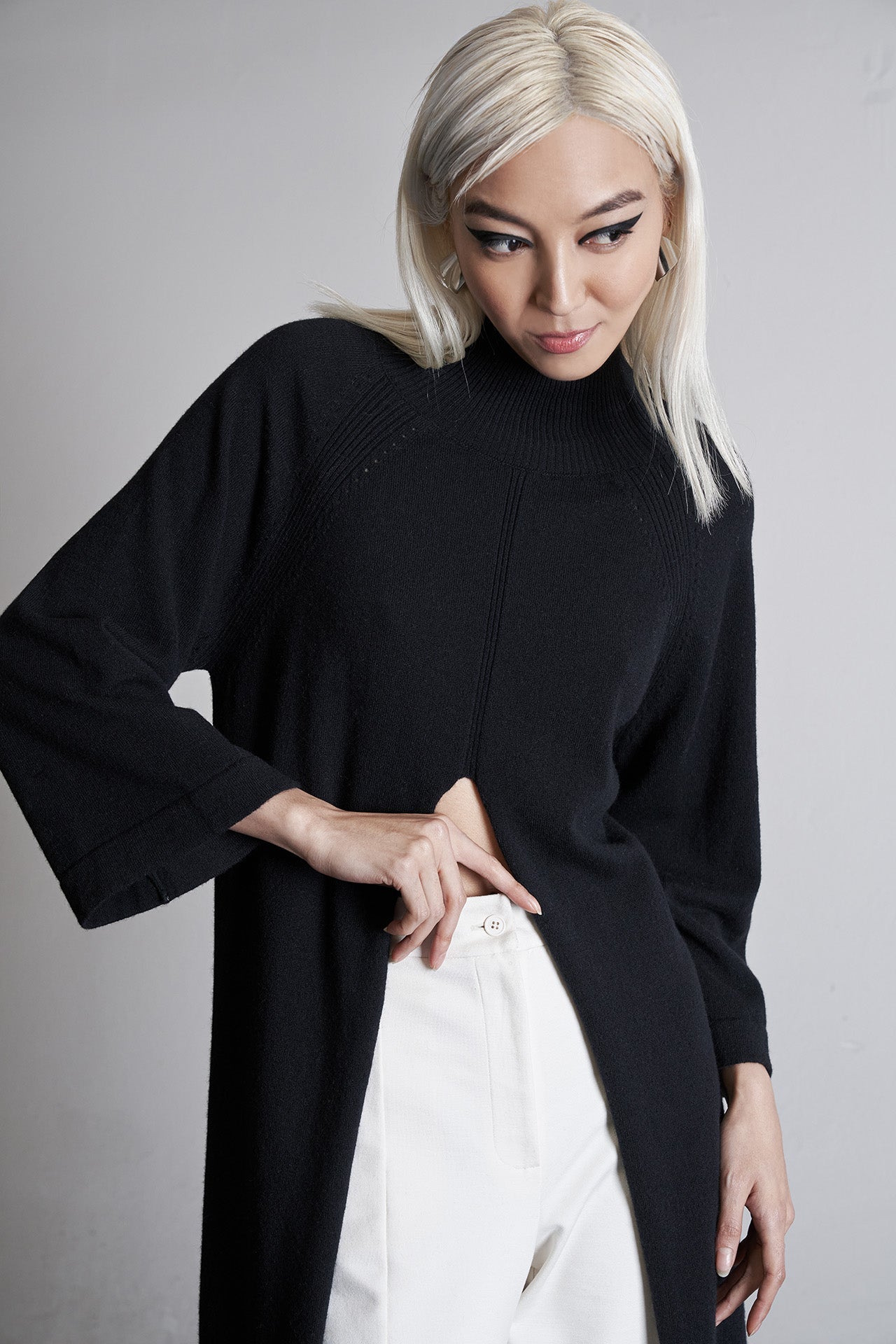 Maglia con maxi spacco centrale - Eufonia