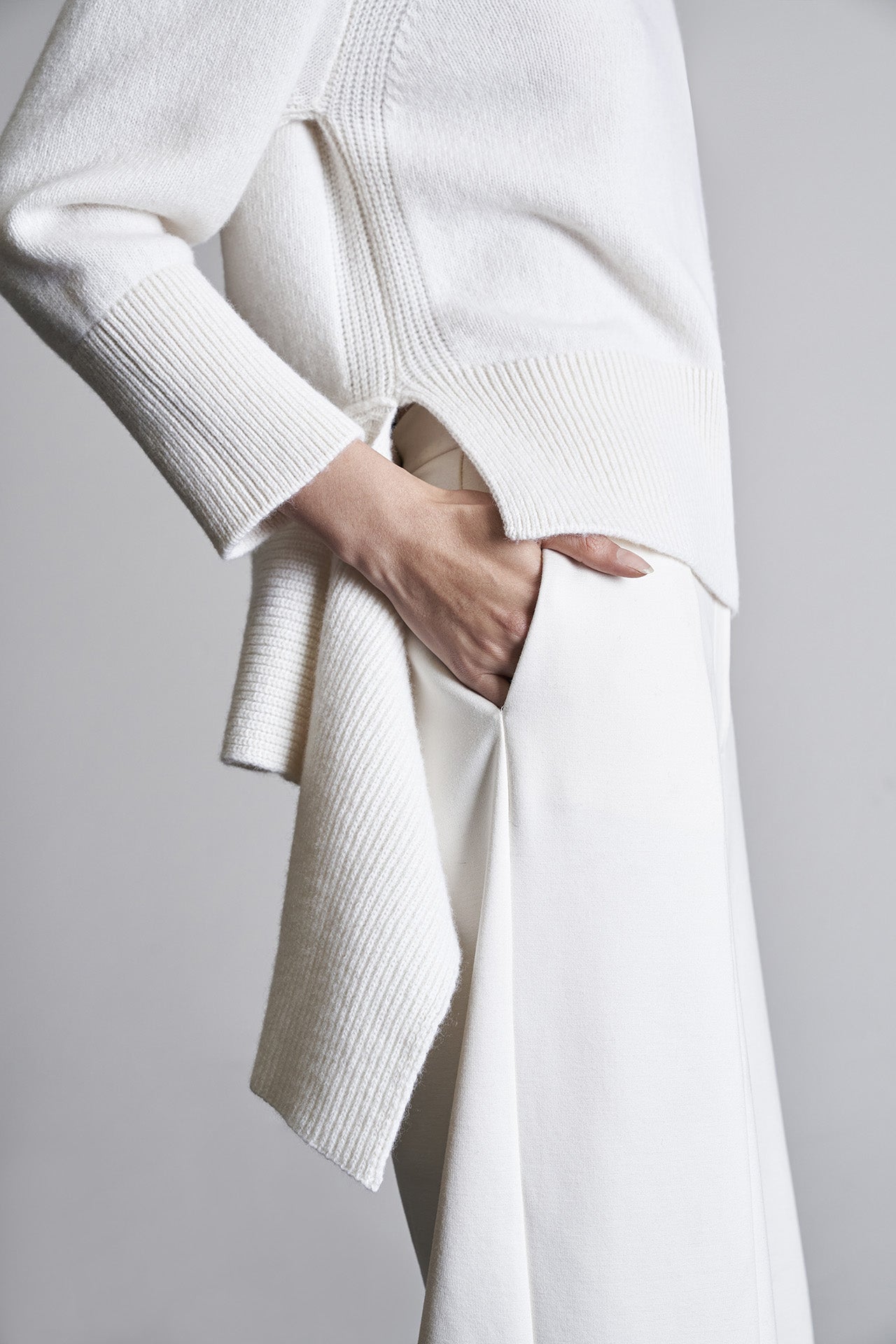 Maglione paricollo con coda - Eufonia