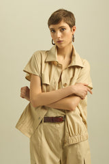 Gilet con tascone e coulisse