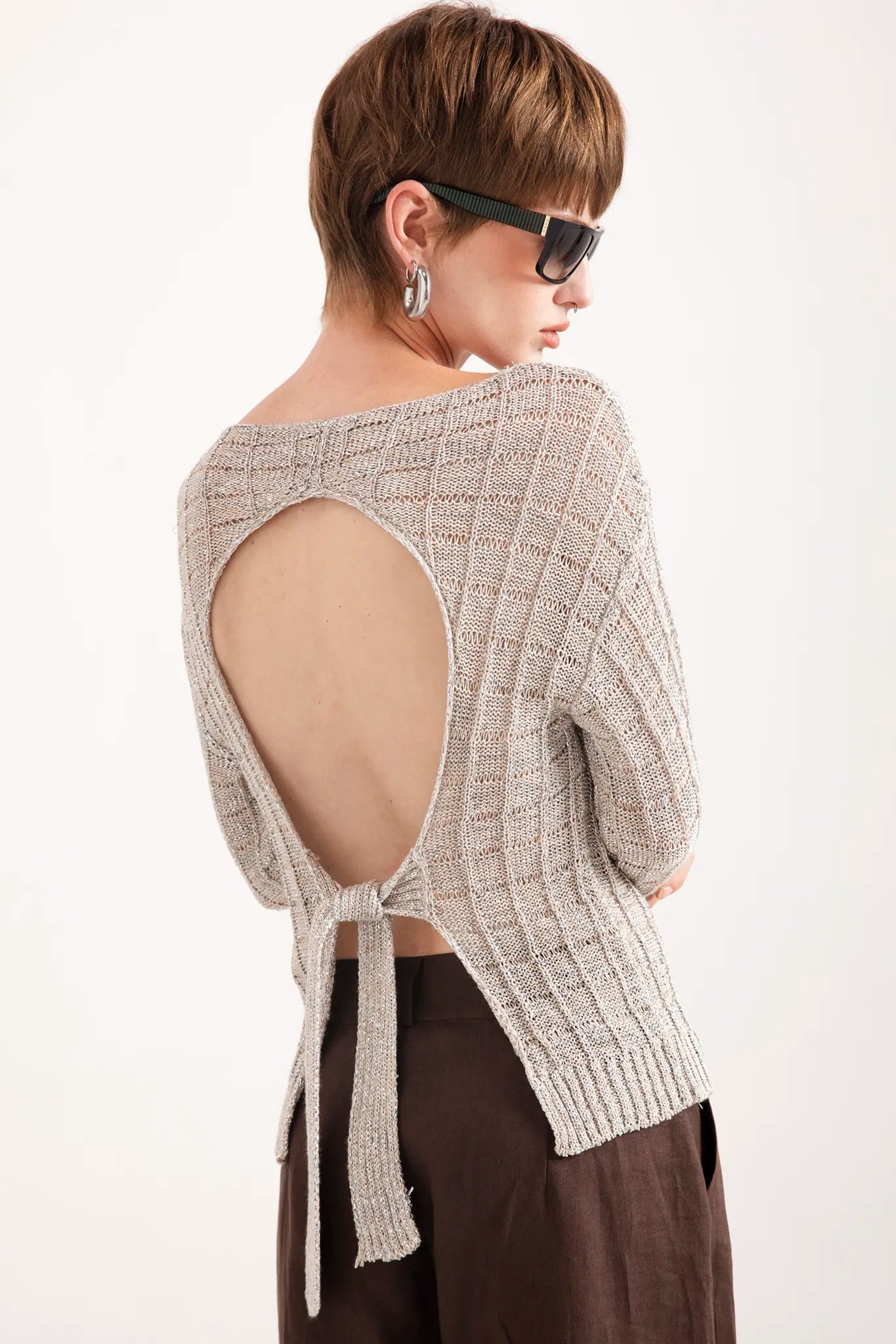 Maglia con apertura sulla schiena e nastro - Eufonia