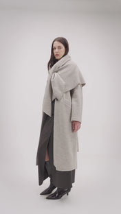 Cappotto lungo in lana cotta con bottoni e cintura